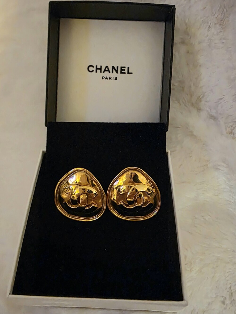 Vintage CHANEL Gold CC Logo Round Clip On Earrings 1.25" Authentic
